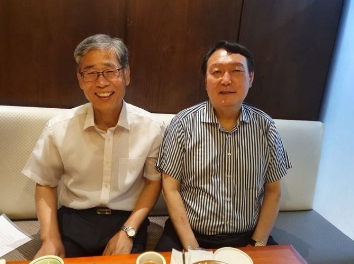 尹의 '멘토' 신평 변호사 