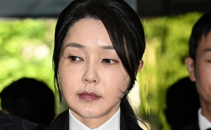 origin_영장실질심사위해서울중앙지법출석하는김건희여사 (1).jpg