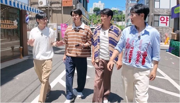 ‘국민 MC’ 유재석, 학창시절 학폭 고백... “골목서 돈 많이 뺏겼다”