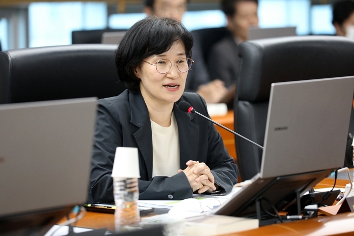 origin_국가인권위비상임위원에임명된원민경변호사.jpg