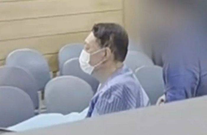 ‘실명 위험’ 외부 병원 방문한 尹, 일반 재소자와 마찬가지로 ‘수갑·전자발찌’ 착용