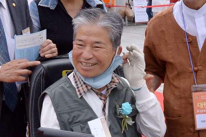 ‘새 박사’ 윤무부 경희대 명예교수 별세... 향년 84세