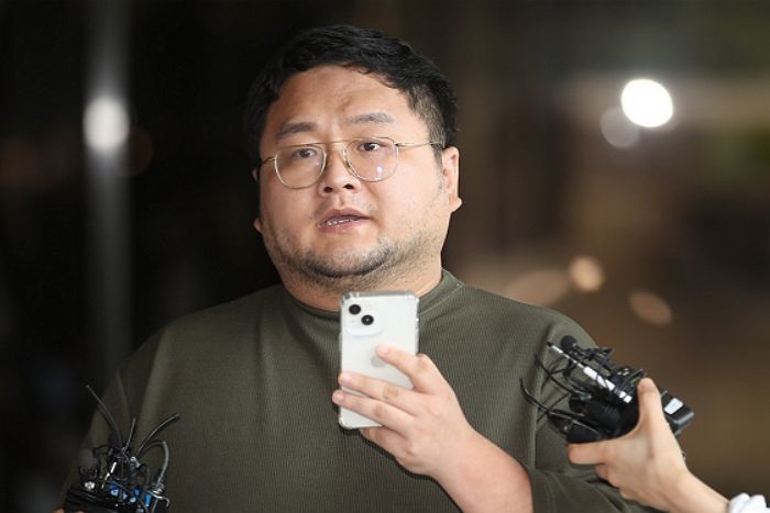 쯔양 협박 혐의로 구속된 변호사·구제역, 2심서 보석 신청했다