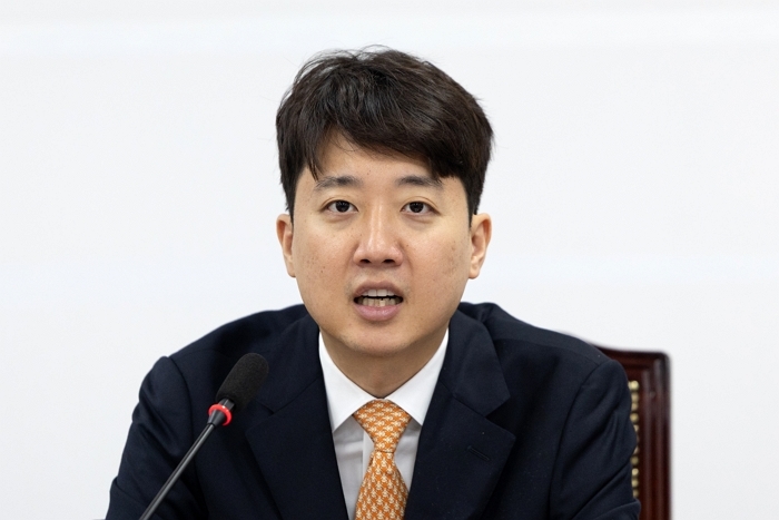 origin_이준석개혁신당대표최고위회의모두발언.jpg