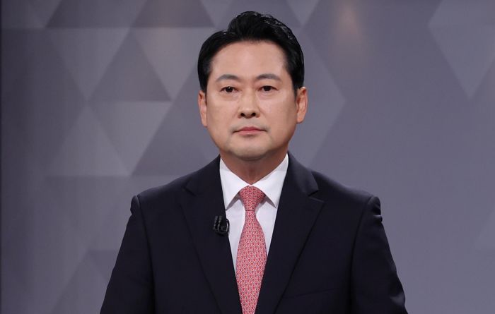 국힘 당대표 도전 중인 장동혁 “이재명 정부, 조국 사면 대가 치를 것”
