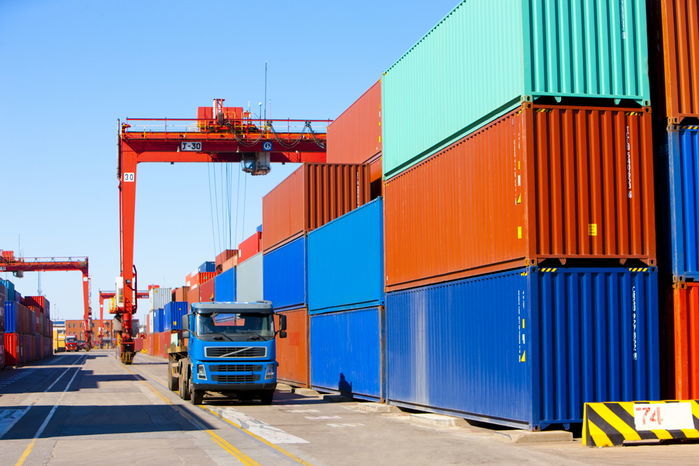 트럼프 관세 여파에... K푸드 대미 수출, 26개월 만에 처음 감소