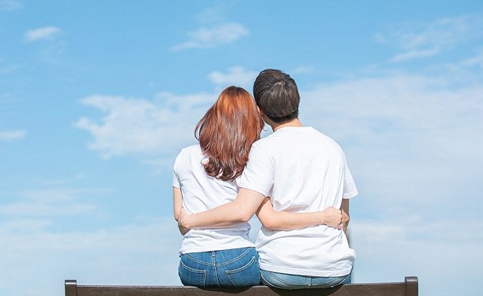 “같은 과 후배와 10년째 ‘반동거’ 중인 모범생 아들... 여친 소개시켜 달라니까 ‘꼰대’랍니다”