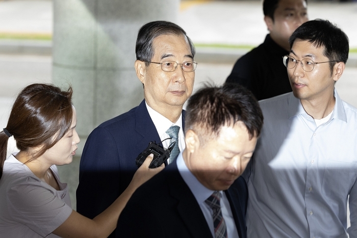 origin_세번째내란특검소환되는한덕수.jpg