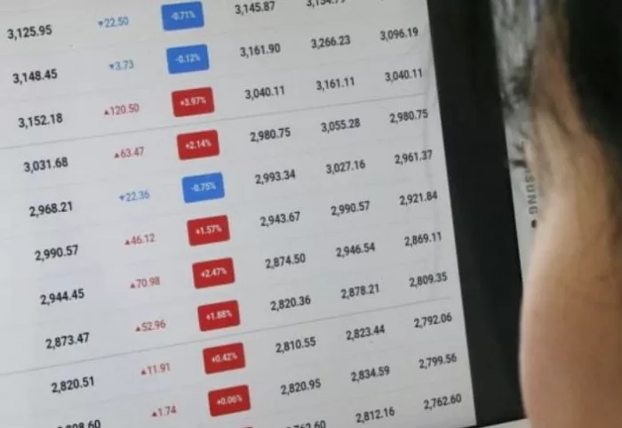 국민5명 중 1명이 코인 투자... 10억 넘는 ‘코인 부자’ 1만명 넘었다