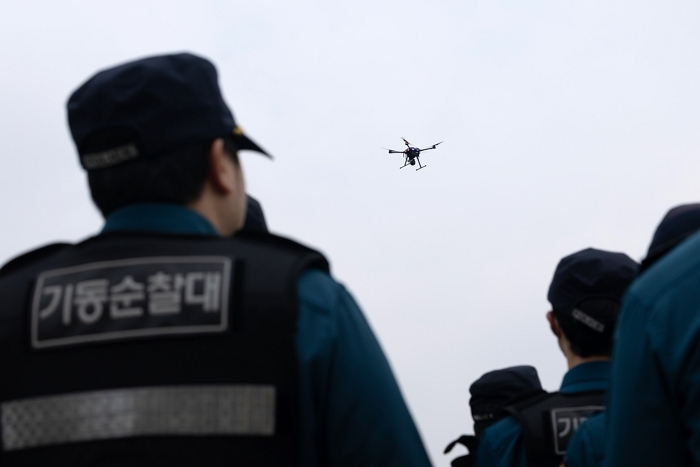 origin_공중에서강위에서지상에서K스마트순찰로범죄예방.jpg