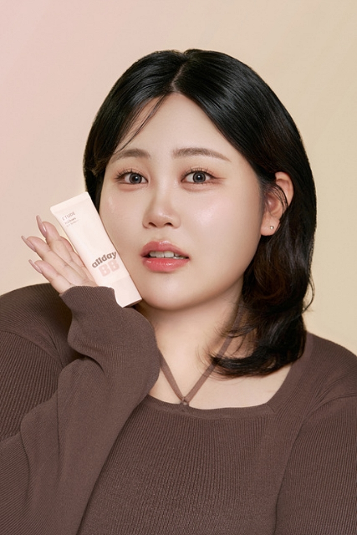 에뛰드, 뷰티 크리에이터 시네와 공동 개발한 올데이 맑은 BB크림 출시!_비주얼(1).jpg