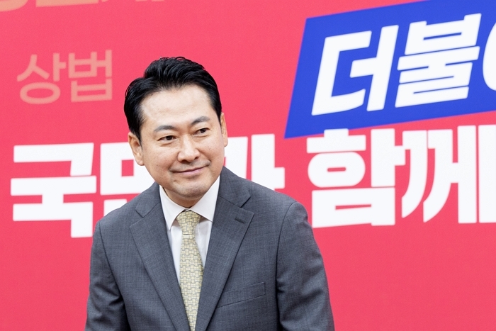 ‘뼈부터’ 가난했던 장동혁, 정계 입문 3년 만에 ‘거대정당’ 대표... “행정·사법고시 패스”