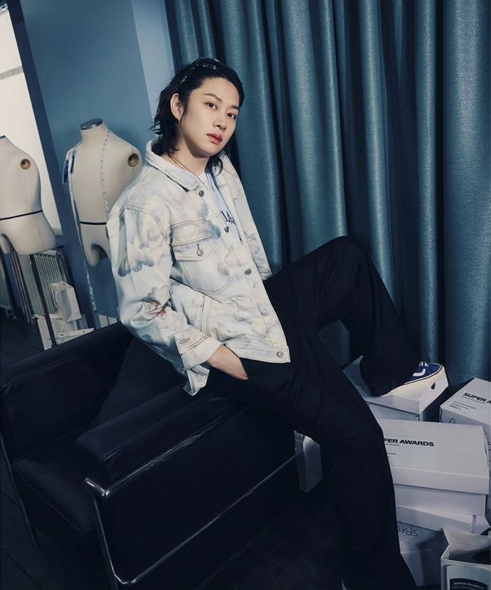 “지체장애 4급 판정에도”... 김희철, 20주년 슈퍼쇼서 팬들 앞에 선 소감 [전문]