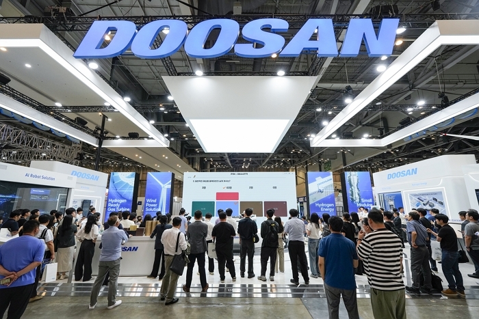 AI가 바꾸는 전력의 미래... 두산, 수소·원전·로봇 융합 솔루션 공개