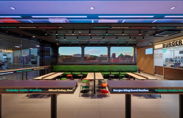 “여기 버거킹 맞아요?”... 게임 속에 들어온 분위기에 깜짝 놀란다는 서울역 버거킹 근황