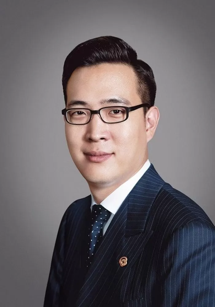 아워홈 이어 신세계푸드 급식 사업까지 품은 한화 김동선 부사장, 업계 3위로