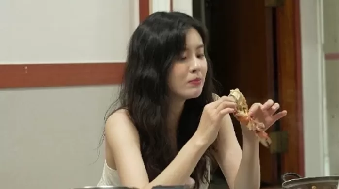 이선빈 ‘♥이광수’와 8년 장기 연애 꿀팁 곽튜브에 전수... “‘이곳’ 많이 간다”