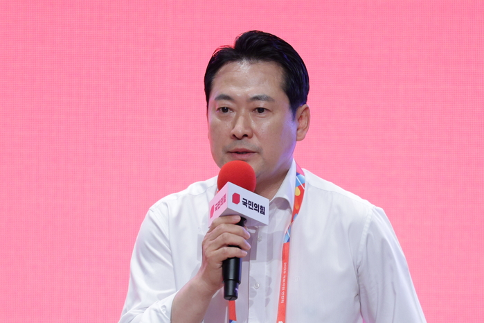 origin_연찬회발언하는장동혁대표.jpg