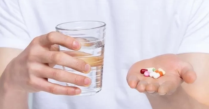 매일 ‘비타민’ 챙겨주던 남편, 스윗한 줄 알았는데... 병원 실려간 아내가 알게 된 충격적인 진실