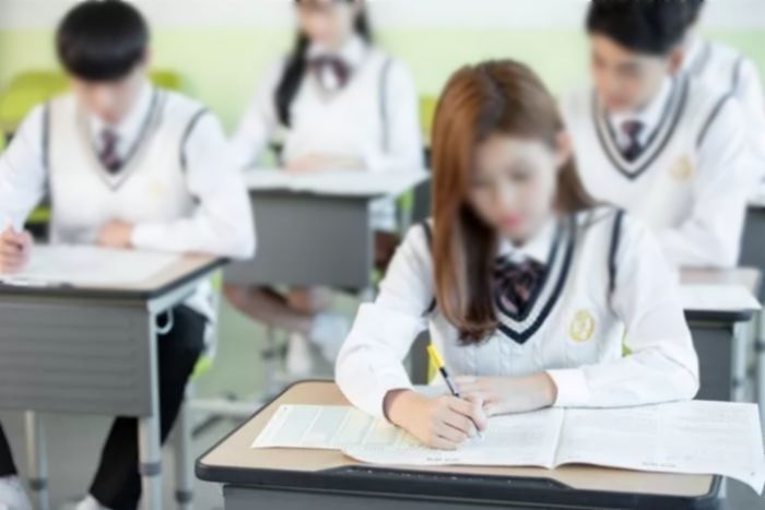 “우리 애랑 싸운 애가 너지?”... 학교 찾아가 여고생 수차례 폭행한 부모