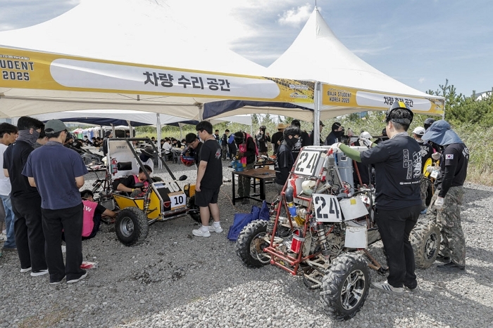 [사진 2] 제너럴 모터스 코리아, 2025 대학생 자작자동차대회 후원 (2-1).jpg