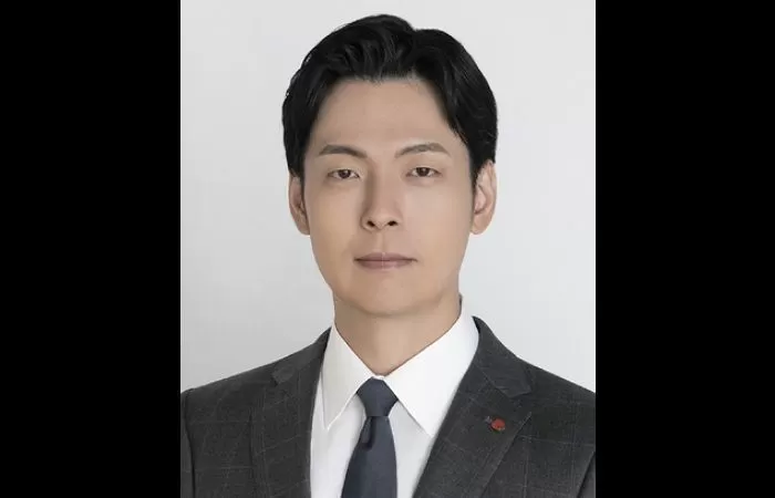 ‘롯데그룹’ 경영 승계 작업 돌입?...롯데지주 주식 매수 중인 ‘3세’ 신유열