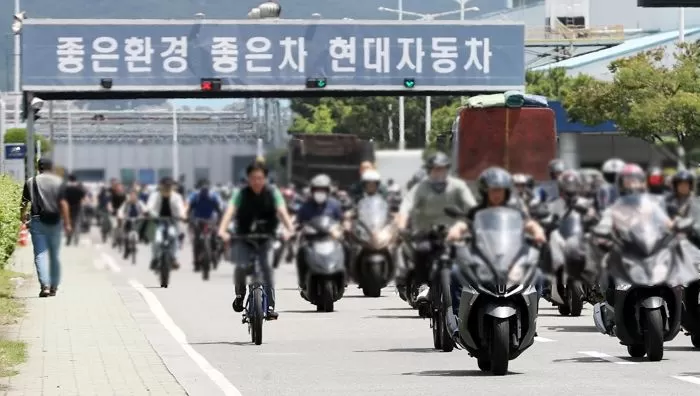관세쇼크에도 ‘순익 30% 성과급ㆍ주4.5일제ㆍ정년연장’ 요구한 현대차 노조, ‘부분파업’ 돌입