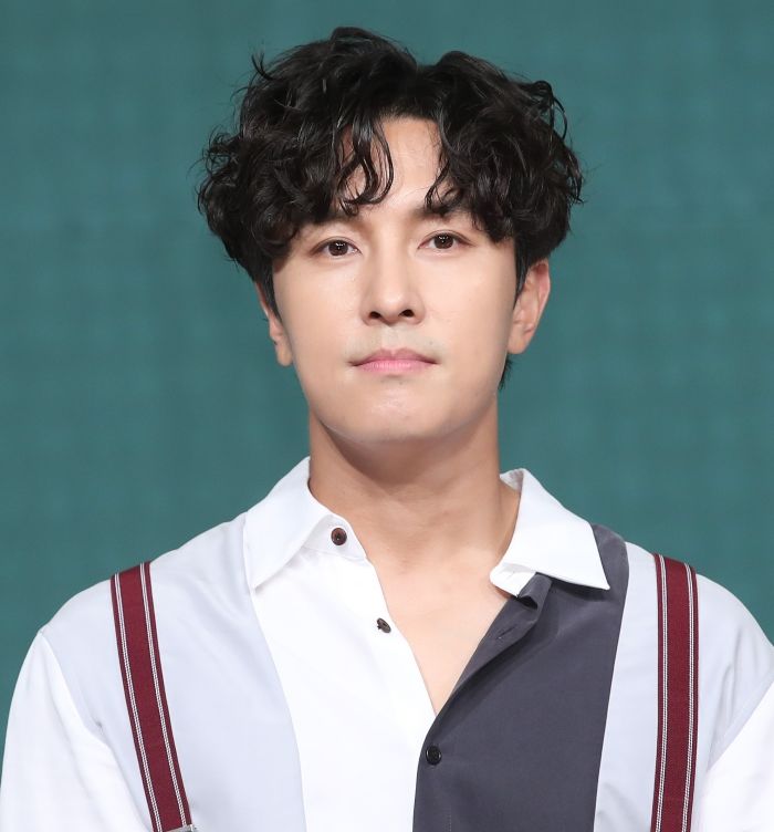 계속되는 예능 섭외 거절한 김동완... “가난 포르노 원하는 건가”