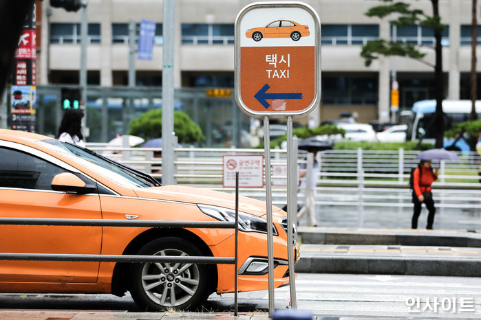 선택된 이미지