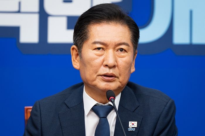 정청래, ‘대법관 26명 증원’ 정보 유출에 “색출해 엄벌할 것... 당 기강 바로 잡겠다”