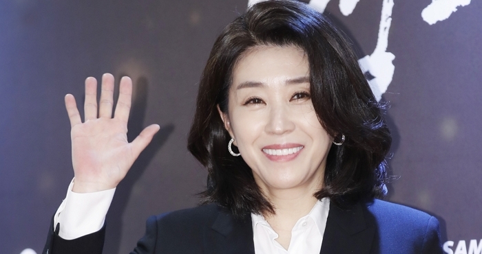 origin_김미경마음을움직이는미소.jpg