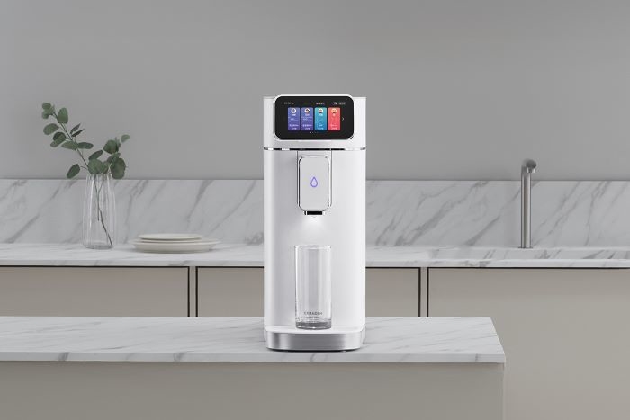 (사진자료3) 챌린지 전국 개인 2등에게 경품으로 주어지는 정수, 냉수, 온수에 알칼리 이온수까지 제공하는 '세라젬 밸런스'.jpg