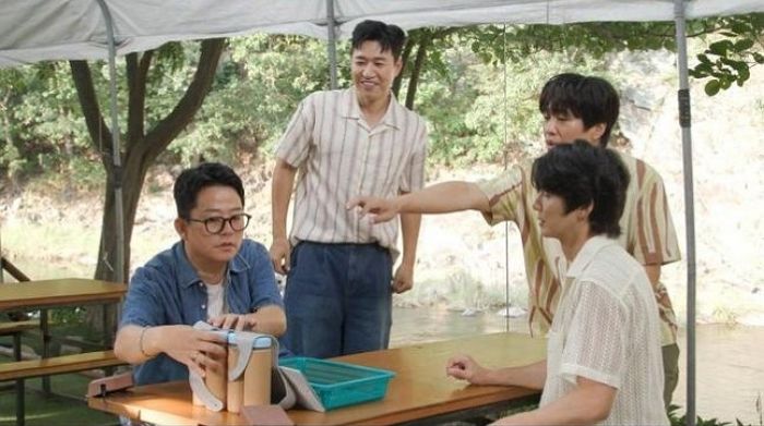 차태현, ‘절친’ 김종국 결혼소식에... “19년 전 받은 축의금 액수 확인했다”