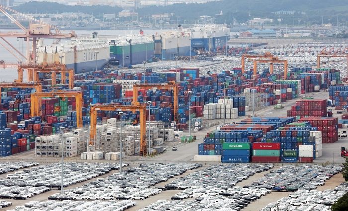 1인당 GDP 4만 달러의 꿈, 더 멀어졌다... IMF “2년 늦춰 2029년 도달 전망”