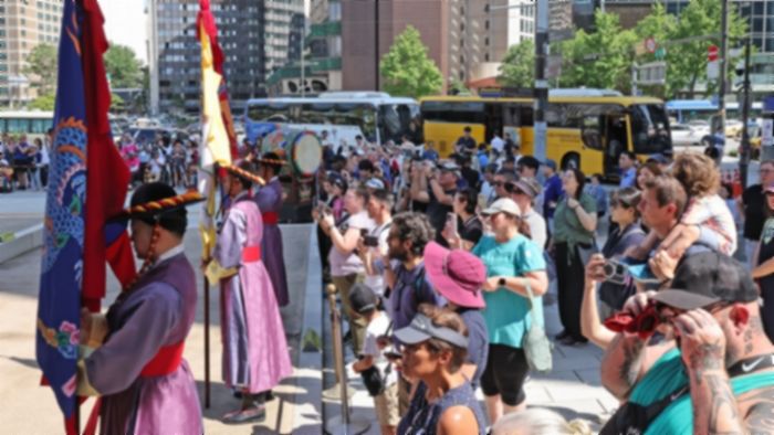 외국인 관광객, “한국 대중교통·음식 가성비 만족하지만 ‘이것’ 부족하다”