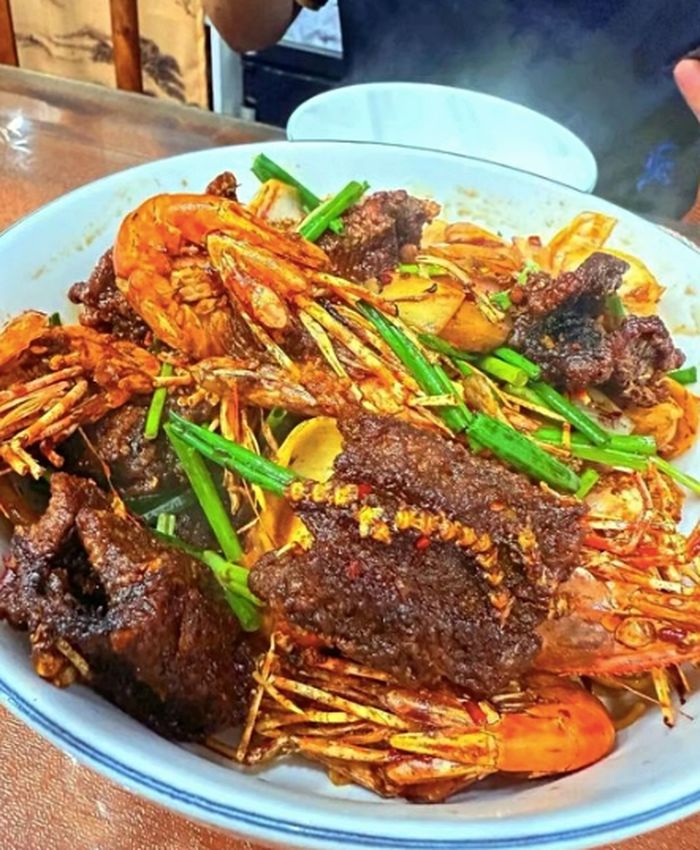 “내 요리 실력이면 받아도 된다”는 당당한 식당 주인... 한 그릇에 얼마길래 봤더니