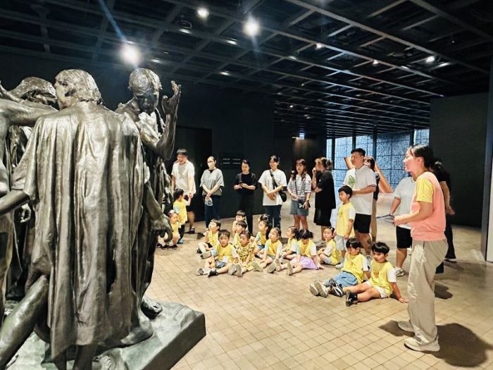 “연차 내길 잘했다”... 부모·아이 함께한 리움 패밀리 미술관 나들이