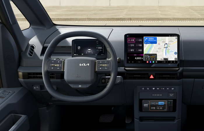 (사진2) 기아, PV5 택시 전용 ‘올인원 디스플레이 2’ 출시.png