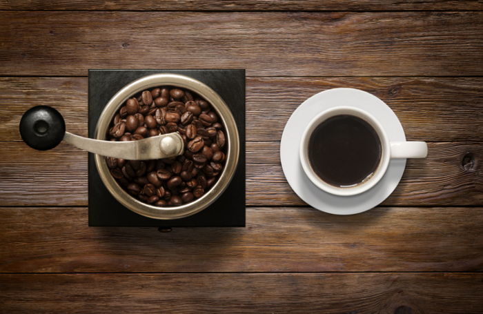 “물 대신 커피 자주 즐기면?”... ‘이곳’ 냄새 심해진다