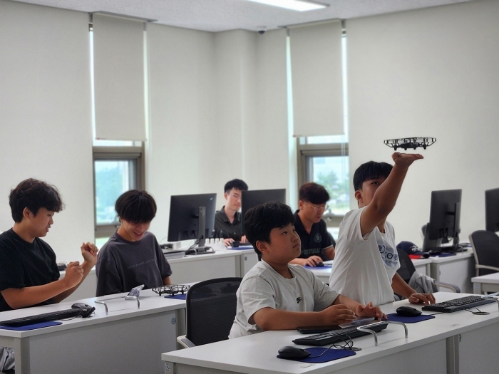 드론 교육 사진 (4).jpg