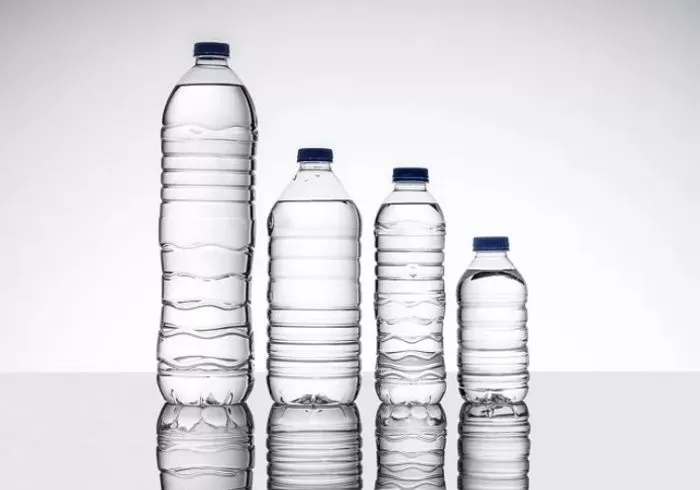 생수병 라벨 제거,육군3사관학교 포상,생수병 라벨 제거방법,플라스틱 폐기물,생수병 이물질 제거