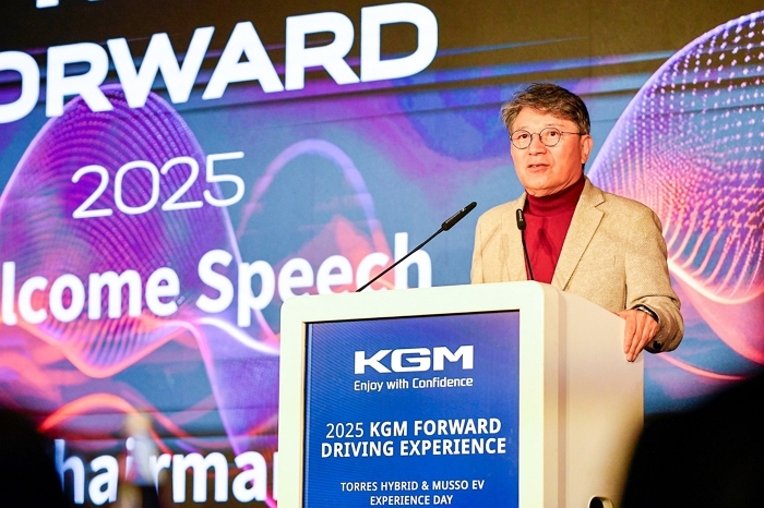 KGM, 독일서 무쏘 EV·토레스 하이브리드 론칭...글로벌 시장 공략 가속