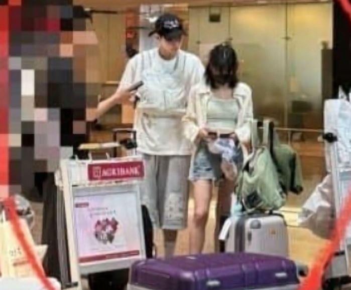 “단둘이 해외 여행?”... 김유정 측, 김도훈과 열애설 즉각 부인