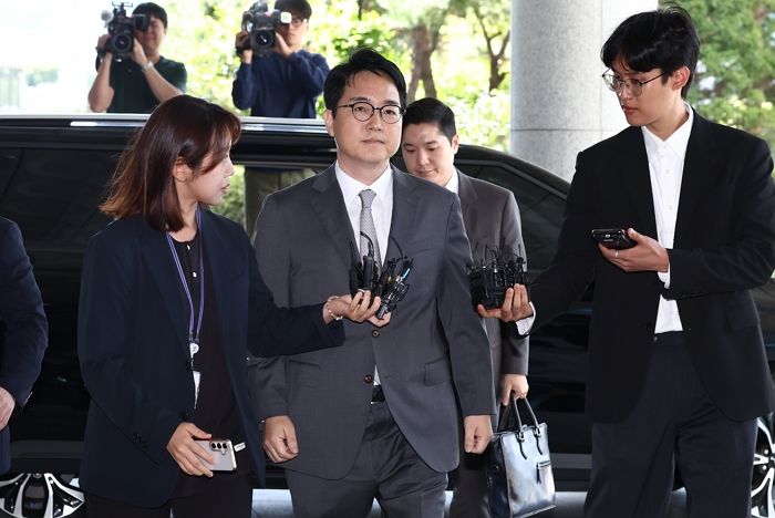 ‘尹 즉시항고 포기’ 심우정, 내란특검 피고발인 조사 출석
