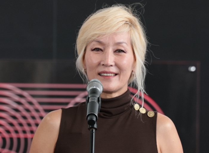 origin_파과이혜영.jpg