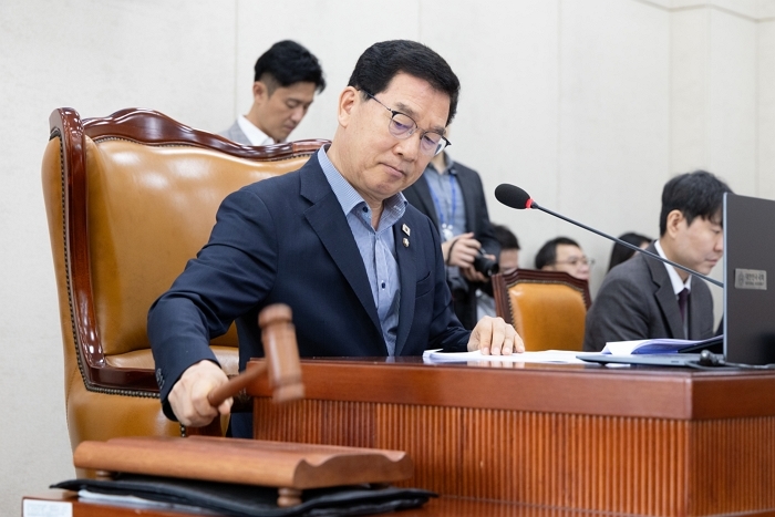 ‘검찰청 폐지’ 정부조직법 개정안, 민주당 주도로 행안위 통과... 국민의힘 ‘졸속 부처개편’ 반발