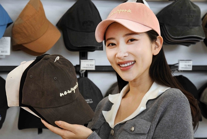 홈플러스, 초가성비 의류·잡화 라인업 33% 확대... ‘실속 소비’ 트렌드 발 맞춘다