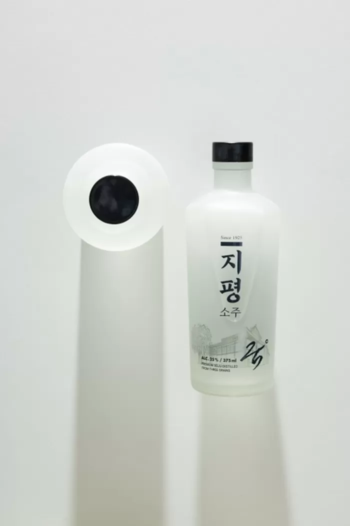100년 역사의 지평, 특별한 풍미 위해 2년간 공들인 프리미엄 증류식소주 ‘지평소주’ 출시