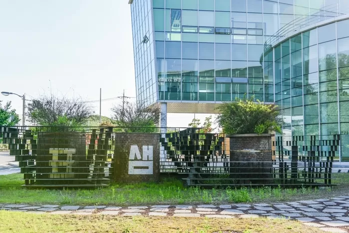 3. 연구소일까, 미술관일까 샘표 갤러리 프로젝트 (4).jpg