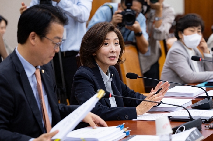 나경원 “추미애 직권남용 고발 검토... ‘조희대 음모론’ 청문회 추진하겠다”